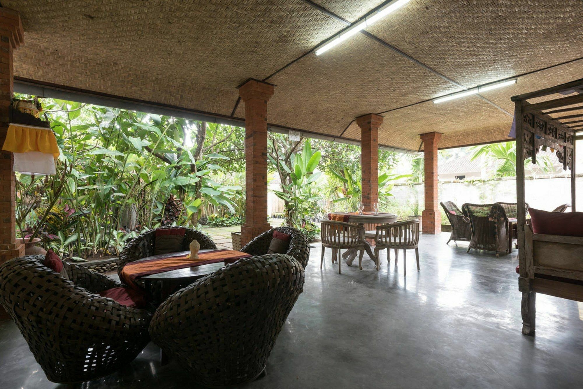 Hotel Alam Pracetha Bali Ubud Exterior foto